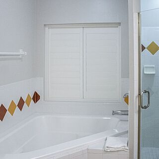 Barefoot'n Resort — Sample Bathroom