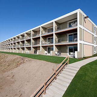 WorldMark SurfSide Inn — Exterior
