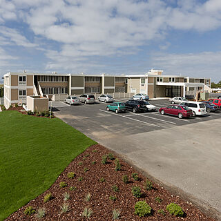 WorldMark SurfSide Inn — Exterior