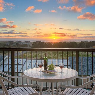 WorldMark SurfSide Inn — Sample Balcony