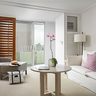The Modern Honolulu — Sample Living Area