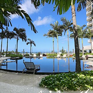 The Modern Honolulu — Pool