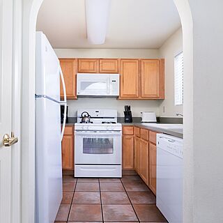 WorldMark Las Vegas on Spencer Street — Sample Kitchen