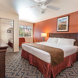 WorldMark Las Vegas on Spencer Street — Sample Bedroom