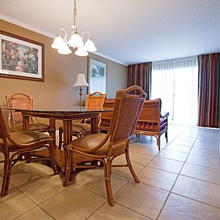 Legacy Vacation Club Orlando - Oaks — Sample Dining Area