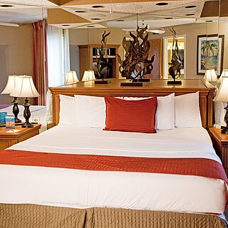 Legacy Vacation Club Orlando - Oaks — Sample Bedroom