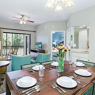 Alhambra at Poinciana — Sample Dining Area