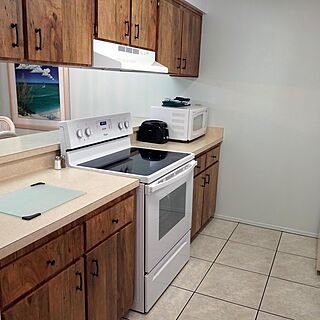 Florida Vacation Villas — Sample Kitchen