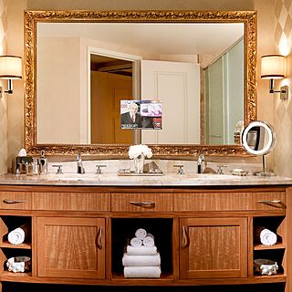 Hilton Grand Vacations at Trump International Hotel Las Vegas — Sample Bathroom