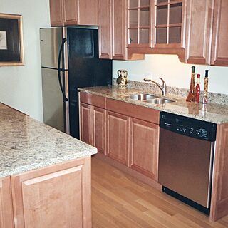 Racquet Club Villas at Harbour Town — - Unit Kitchen