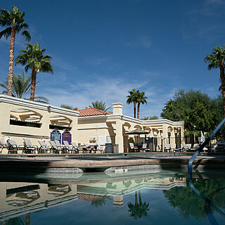 Club de Soleil &mdash; Pool