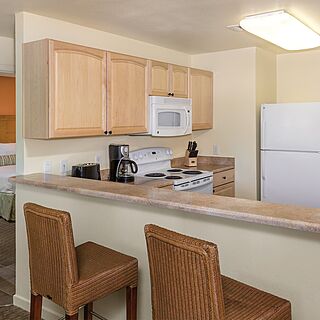 Wyndham & WorldMark Tropicana — Sample Kitchen