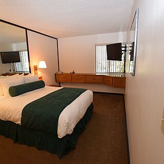 Club Tahoe Resort — Sample Bedroom
