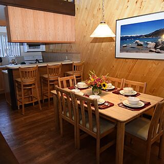 Club Tahoe Resort — Sample Dining Area