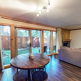 North Lake Lodges & Villas — Sample Living Area