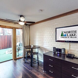 North Lake Lodges & Villas — Sample Living Area