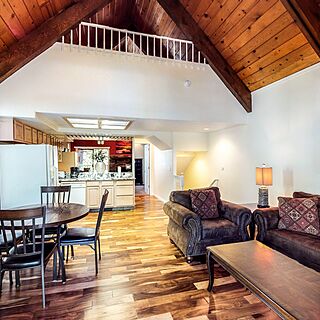 North Lake Lodges & Villas — Sample Living Area