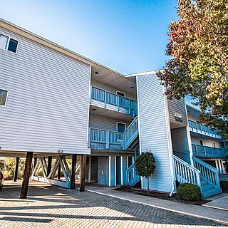 Harbourside II Condominiums &mdash; Exterior