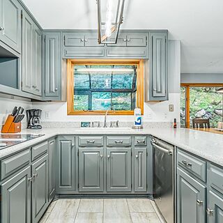 Mossy Creek on Sugar Mountain — Sample Kitchen