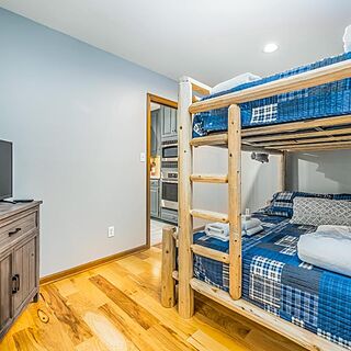 Mossy Creek on Sugar Mountain — Sample Bedroom