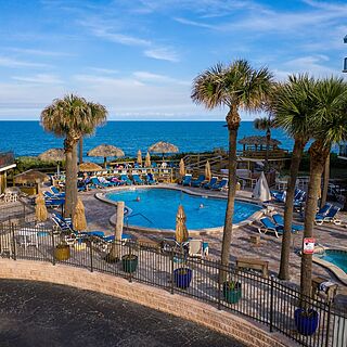 Las Olas Beach Club — Pool