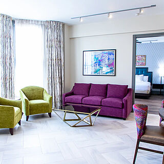 Holiday Inn Club Vacations New Orleans Resort — Sample Living Area