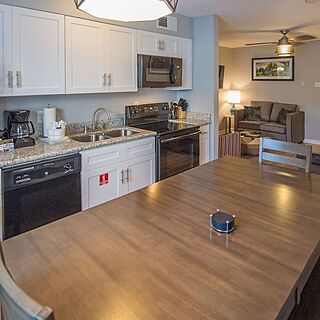 Frenchmen Orleans at 519 — Sample Living Area