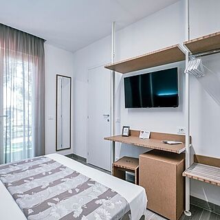 Hotel Storyville — Sample Bedroom