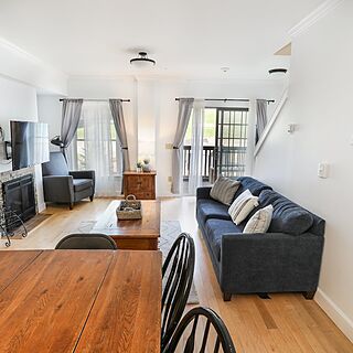 Liftside Village at Hunter Mountain Resort — Sample Dining Area