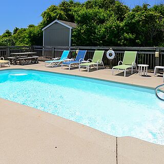 Port Trinitie — Pool