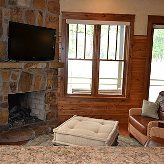 Garden Valley Dockside — Sample Living Area