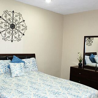 Puerta del Mar — Sample Bedroom