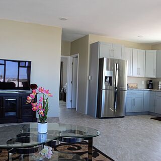 Puerta del Mar — Sample Living Area