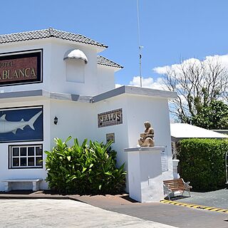 Club Villablanca — Exterior