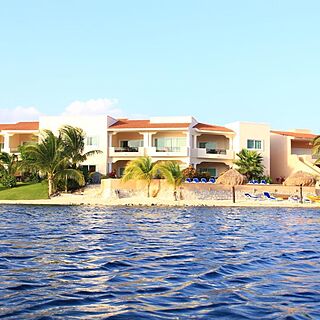 Aventuras Club &mdash; Exterior