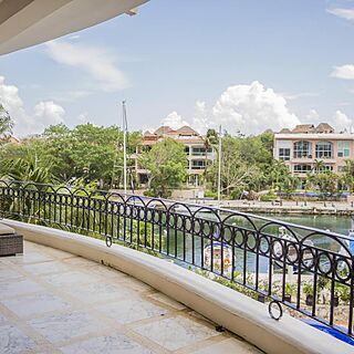Aventuras Club &mdash; Sample Balcony