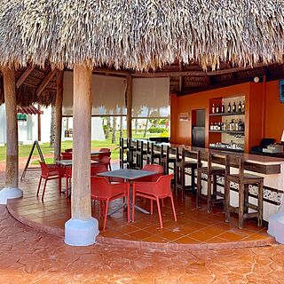 Stanza Mare — Pool Bar
