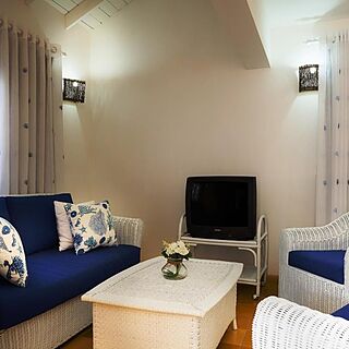 Playa Las Ballenas Residencia — Sample Living Area