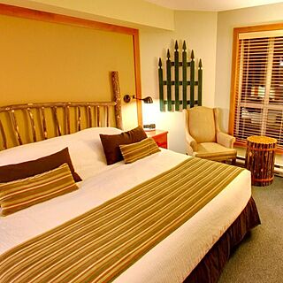 Hilton Grand Vacations Club Whistler — Sample Bedroom