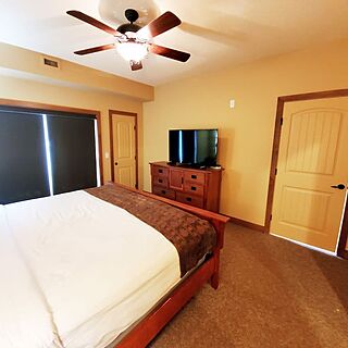 Lake Okanagan Resort — Sample Bedroom