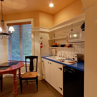 Hilton Grand Vacations Club Tremblant Canada — Sample Kitchen