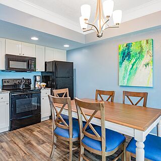 Coconut Palms II Beach Resort — Sample Kitchen