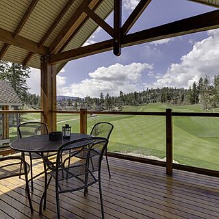 Predator Ridge - Falcon Point Cottages — Sample Balcony
