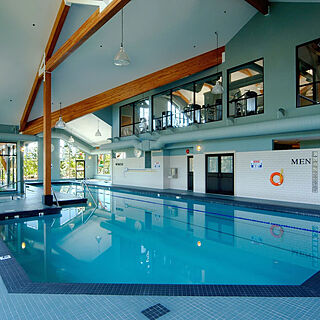 Predator Ridge - Falcon Point Cottages — Pool