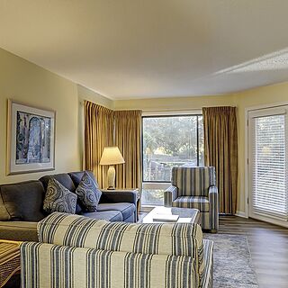 Spinnaker at Shipyard &mdash; Sample Living Area
