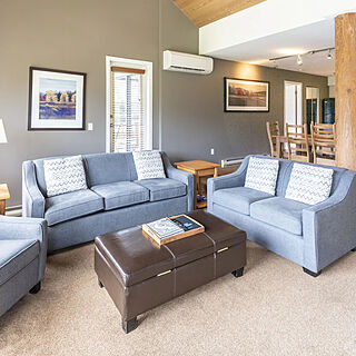 Whiski Jack at the Ironwood — Sample Living Area