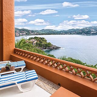 WorldMark Zihuatanejo — Sample Balcony