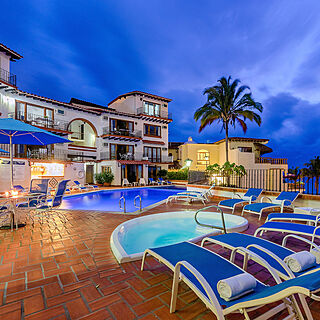 World International Vacation Club - Conchas Chinas — Exterior