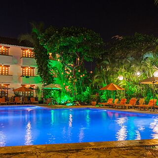 Villa Blanca — Pool