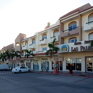 Suites Las Palmas — Exterior